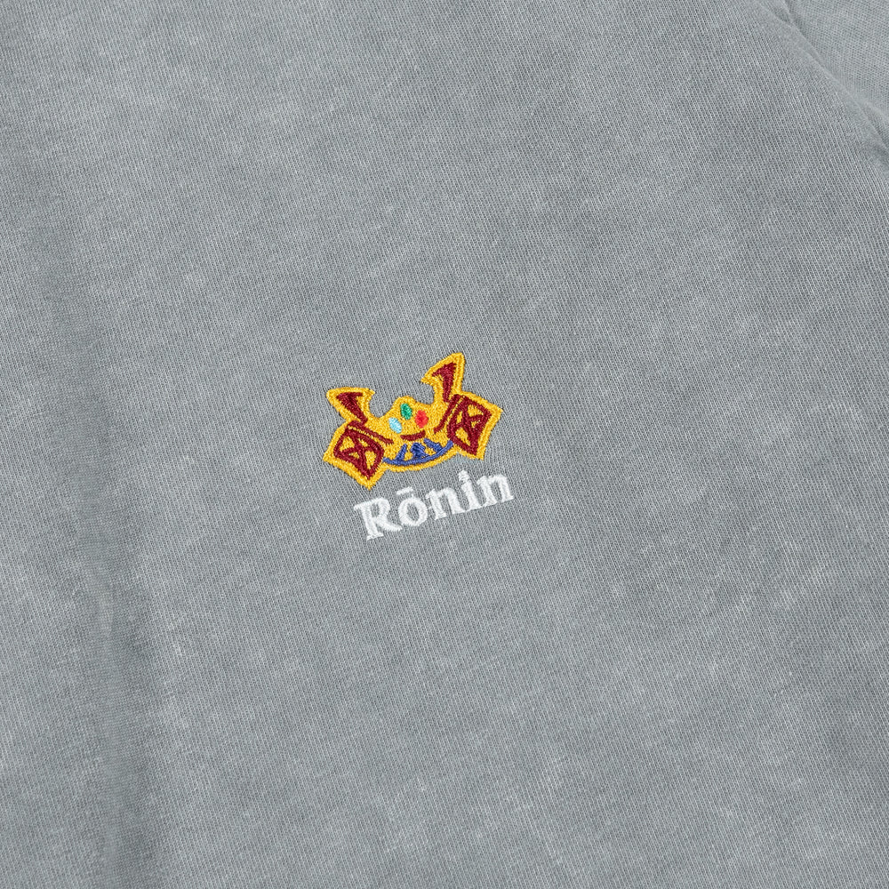 
                      
                        Crown Polo - Smoke
                      
                    