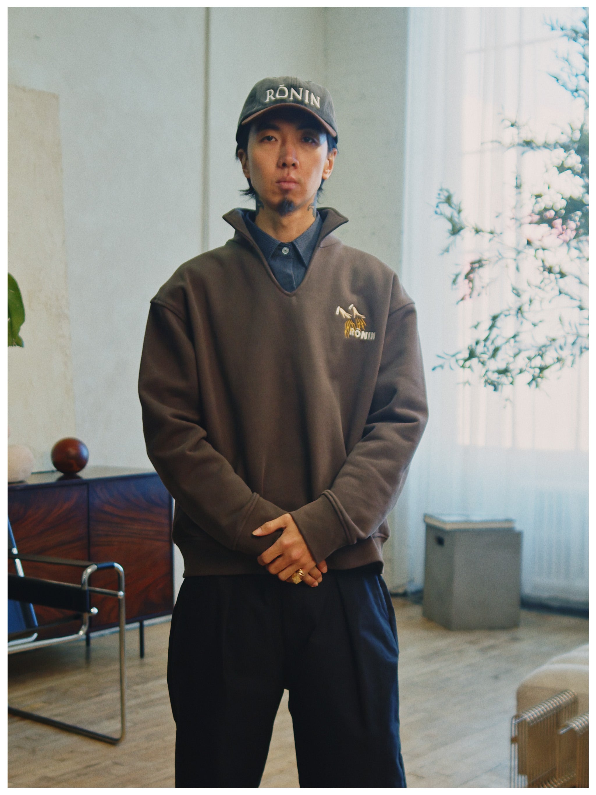 Open Collar Crewneck - Dark Grey – RŌNIN DIVISION