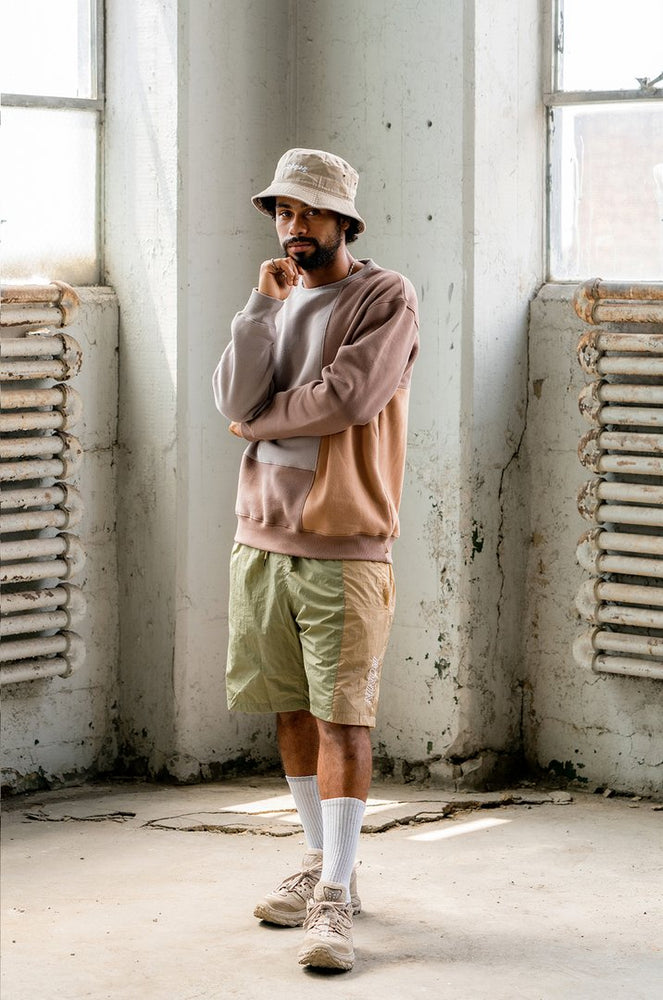 
                      
                        Panelled Crewneck - Grey|Taupe|Wheat
                      
                    